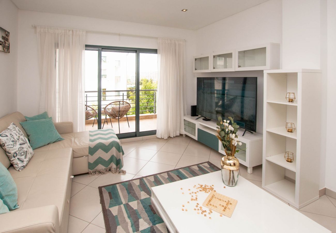 Apartment in Albufeira - Almond Apartment Ocv - Pool & Garage