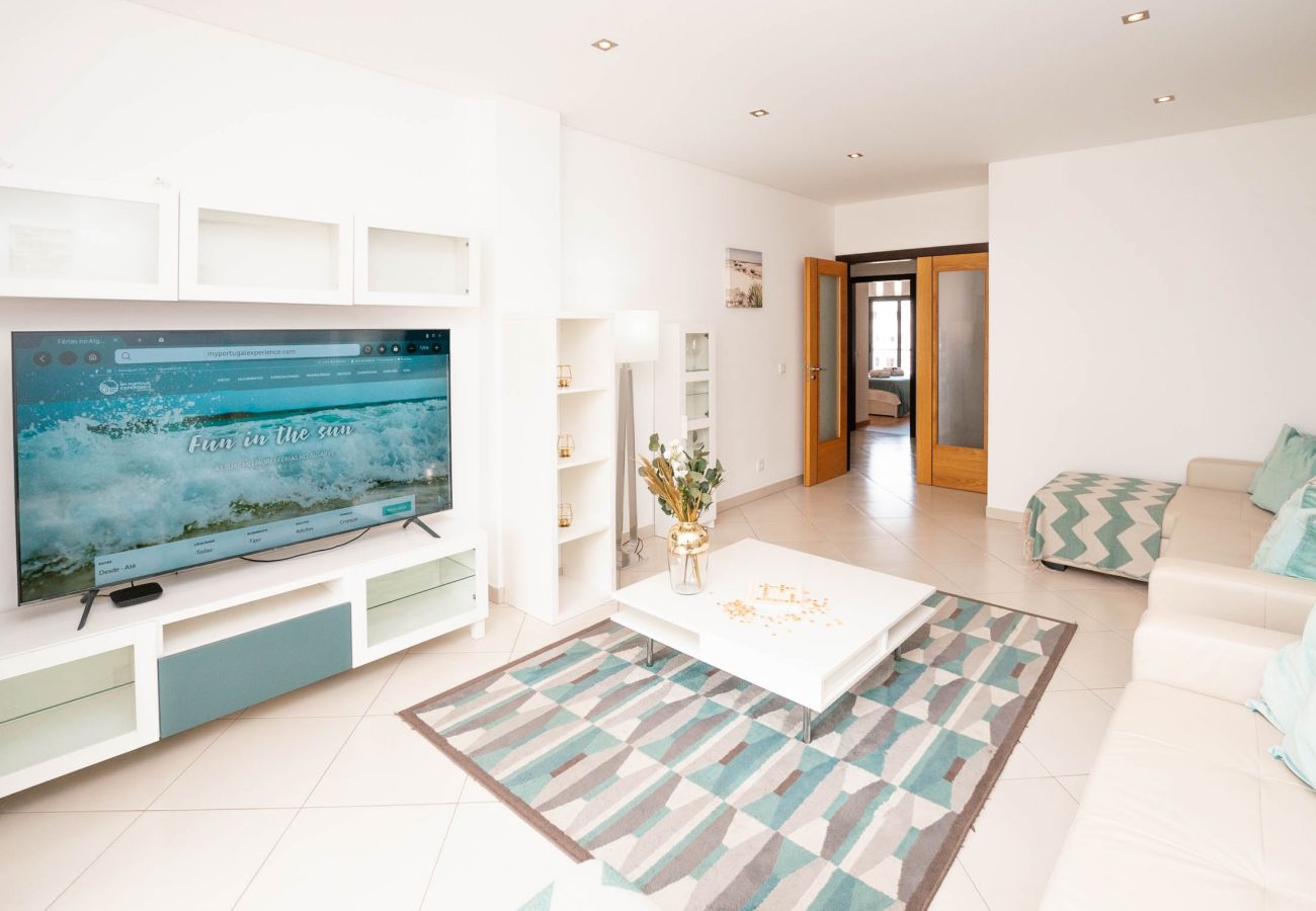 Apartment in Albufeira - Almond Apartment Ocv - Pool & Garage