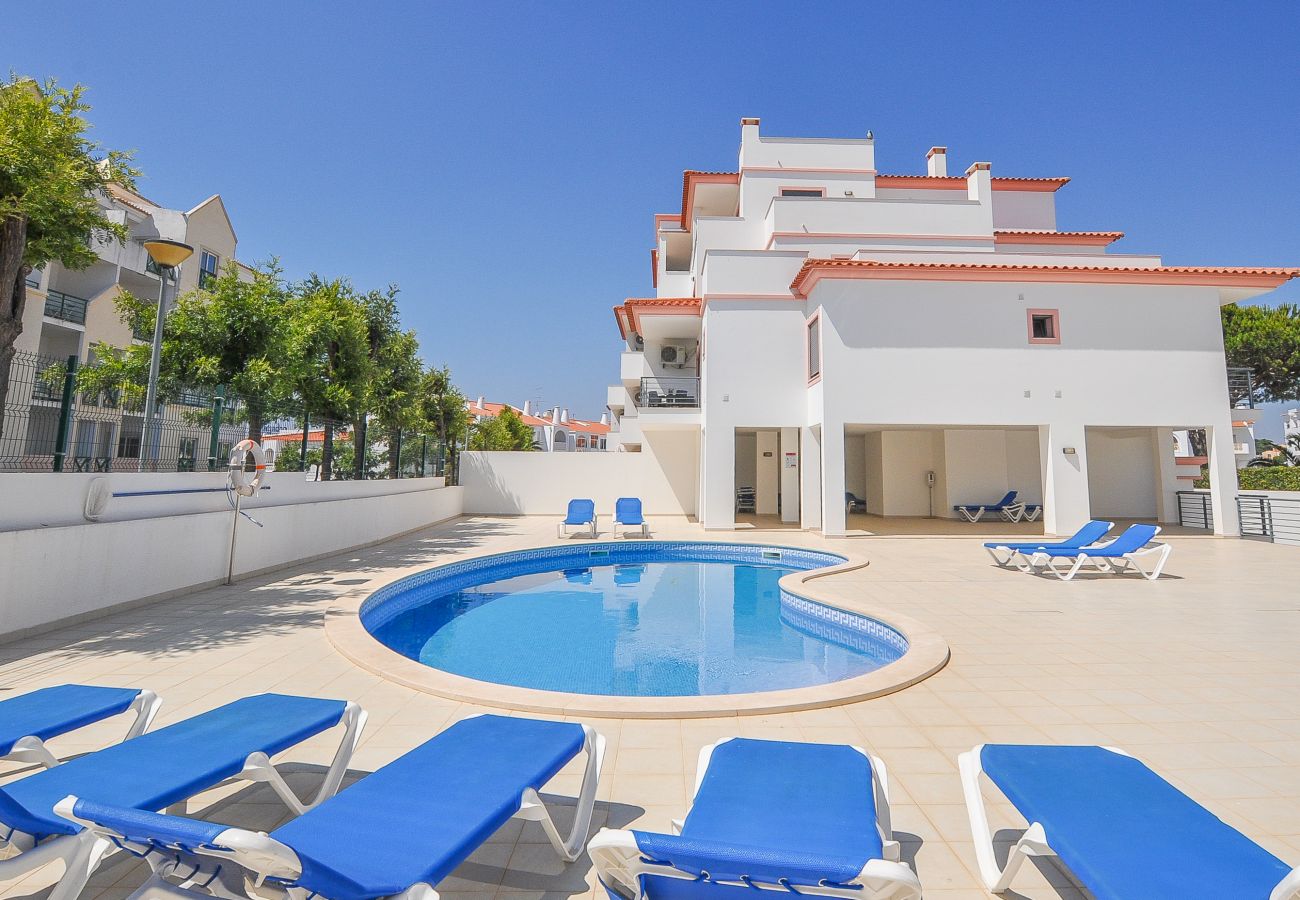 Apartment in Albufeira - Almond Apartment Ocv - Pool & Garage