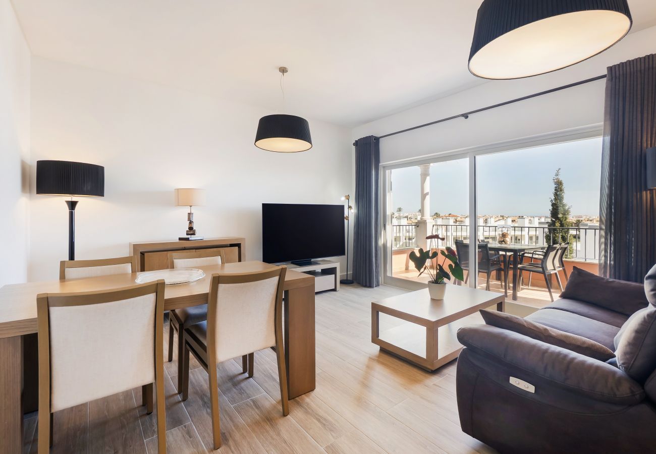 Apartment in Albufeira - Apt. Deluxe OCV - Pool & Albufeira View