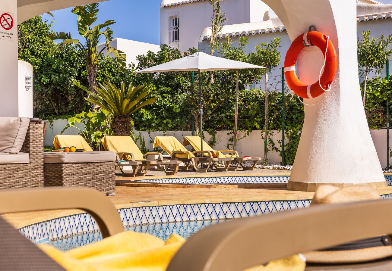 Villa in Albufeira - Villa Coral OCV - Private w/ pool Sao Rafael beach