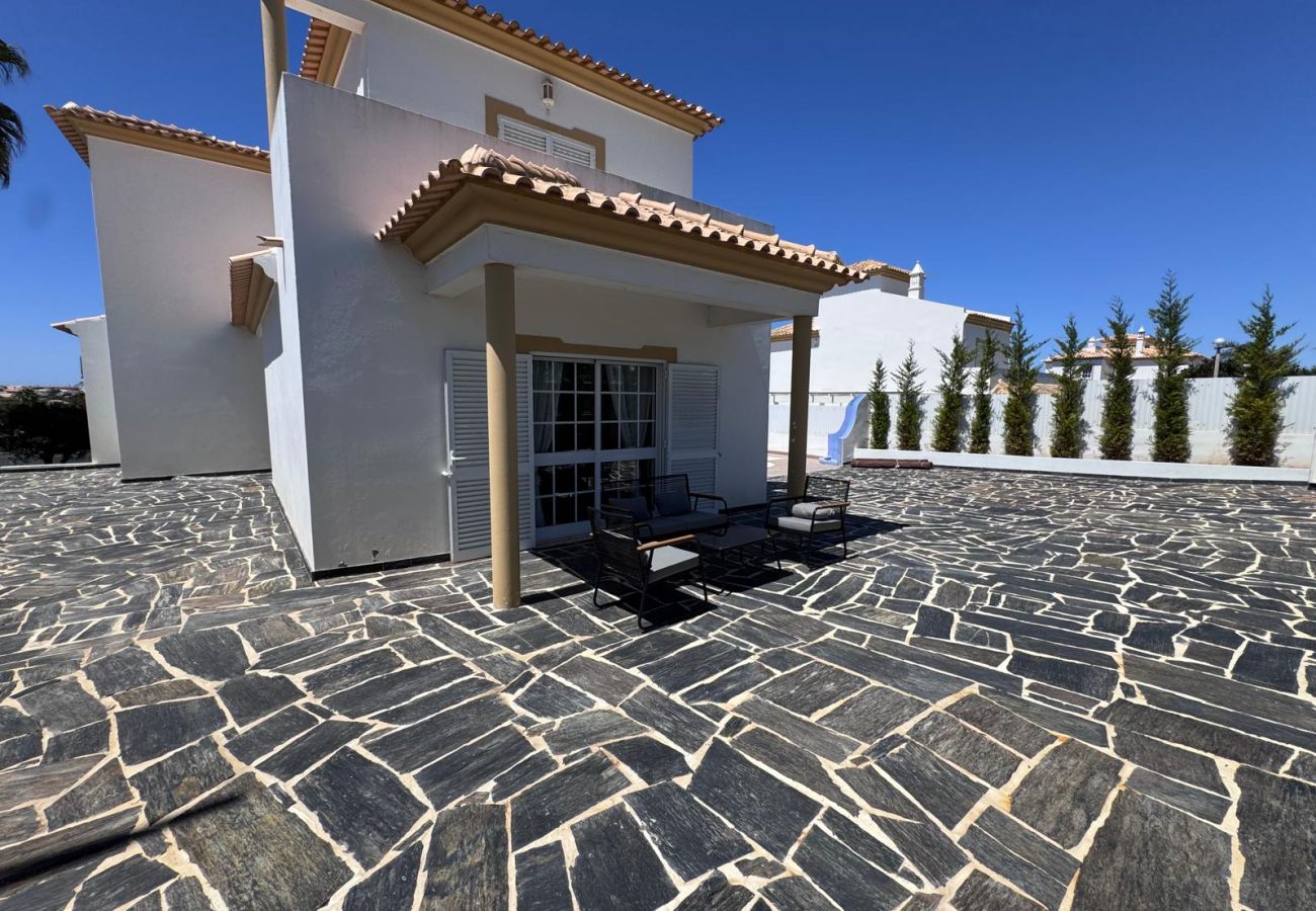 Villa in Albufeira - Villa Menina - Private Pool & Barbecue