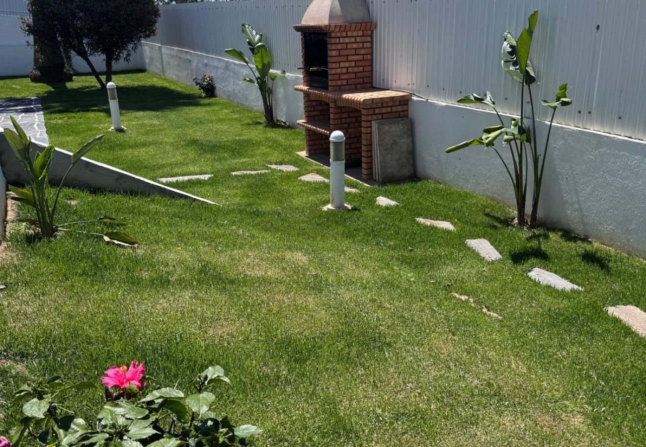 Villa in Albufeira - Villa Menina - Private Pool & Barbecue