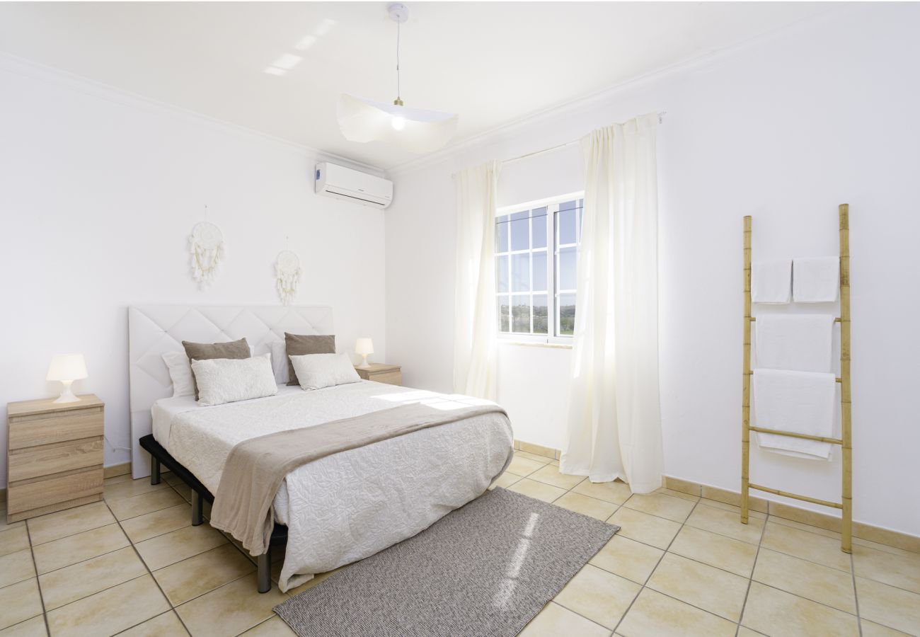 Villa in Albufeira - Villa Menina - Private Pool & Barbecue