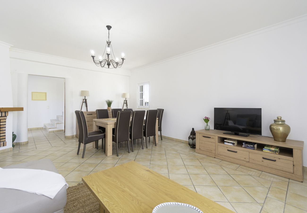 Villa in Albufeira - Villa Menina - Private Pool & Barbecue