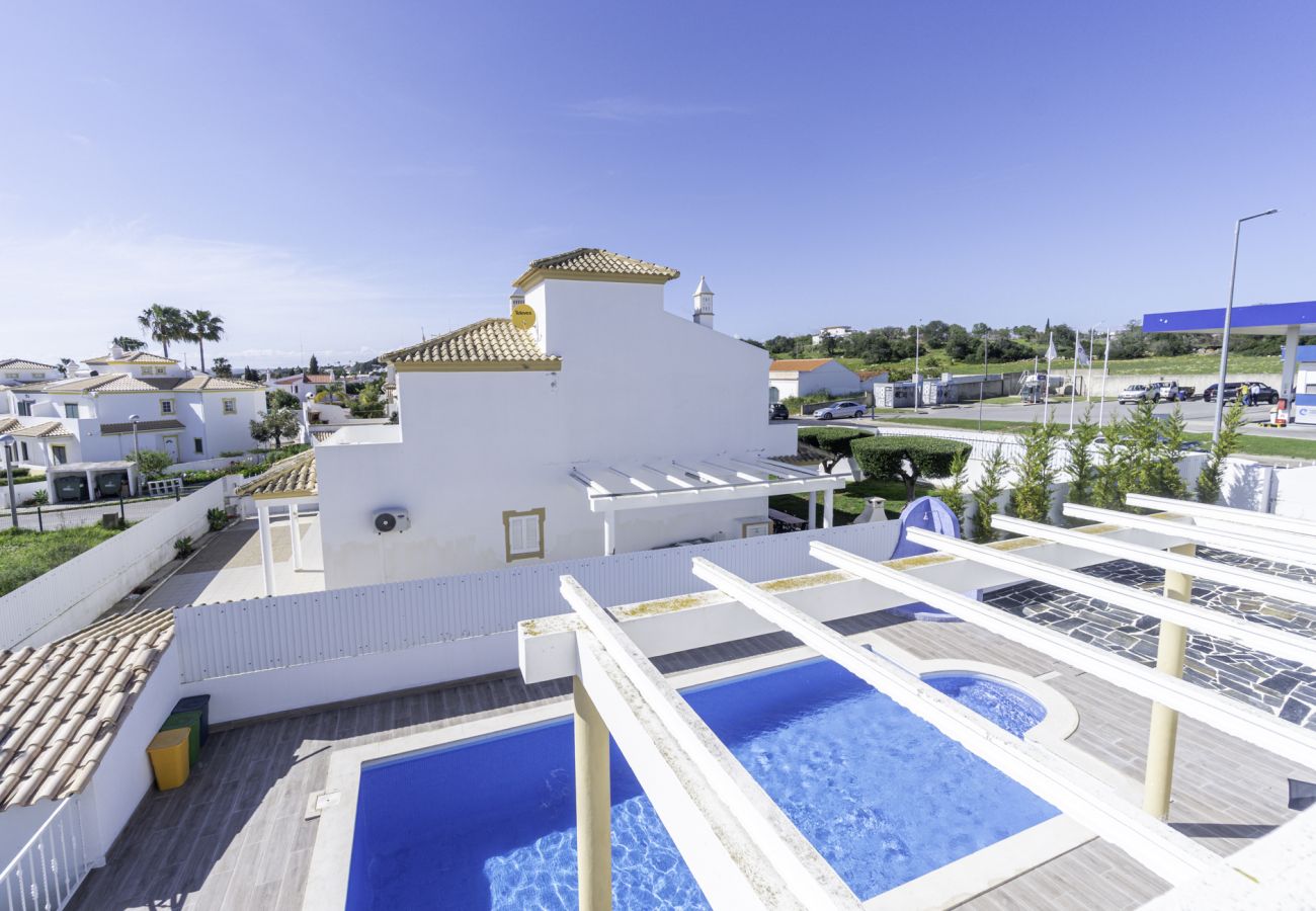 Villa in Albufeira - Villa Menina - Private Pool & Barbecue
