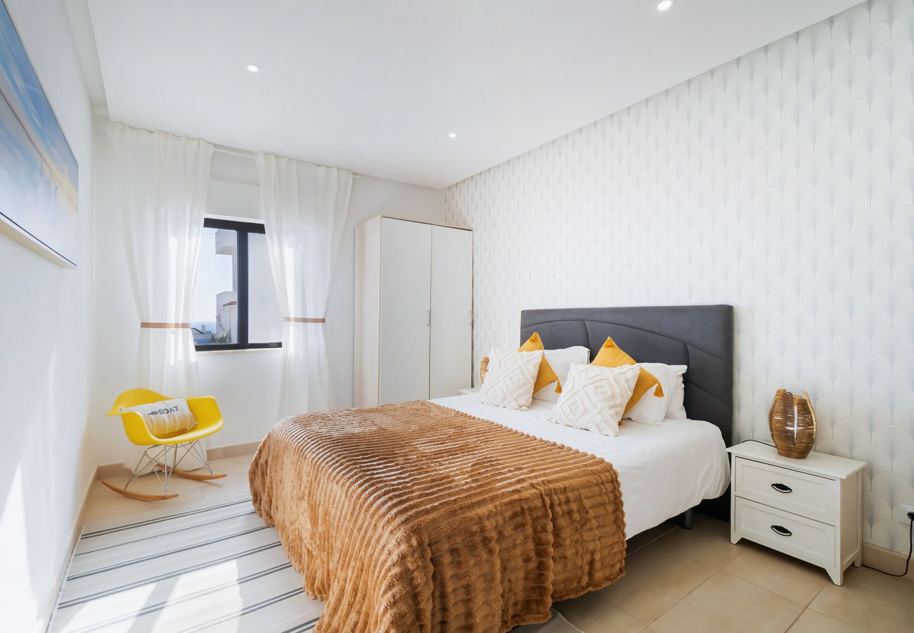 Apartment in Albufeira - Boat 1 Apt OCV – 100m from beach, with pool