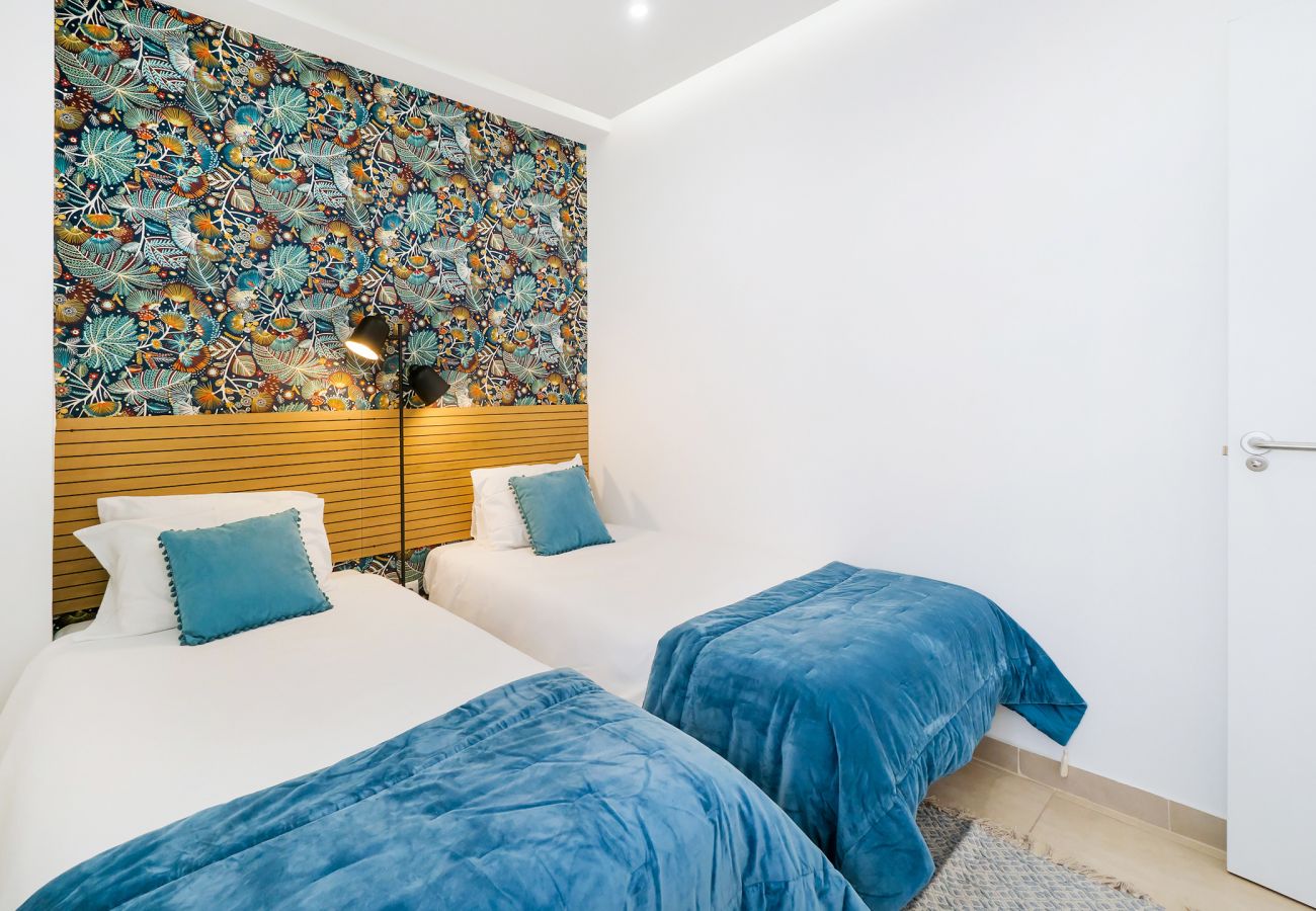 Apartment in Albufeira - Boat 1 Apt OCV – 100m from beach, with pool
