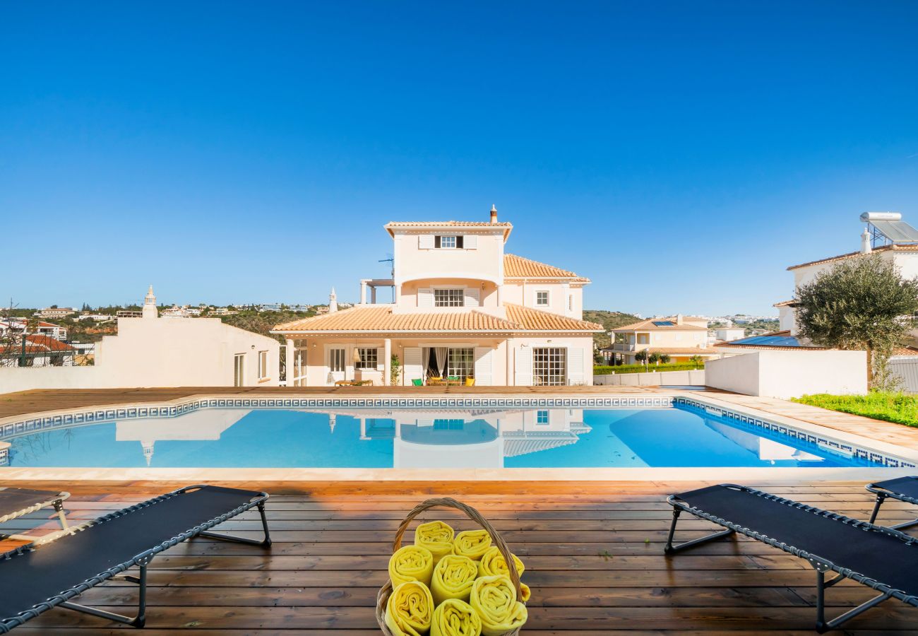 Villa in Albufeira - Villa Umbelina OCV - 5min Arrifes Beach - Games Room
