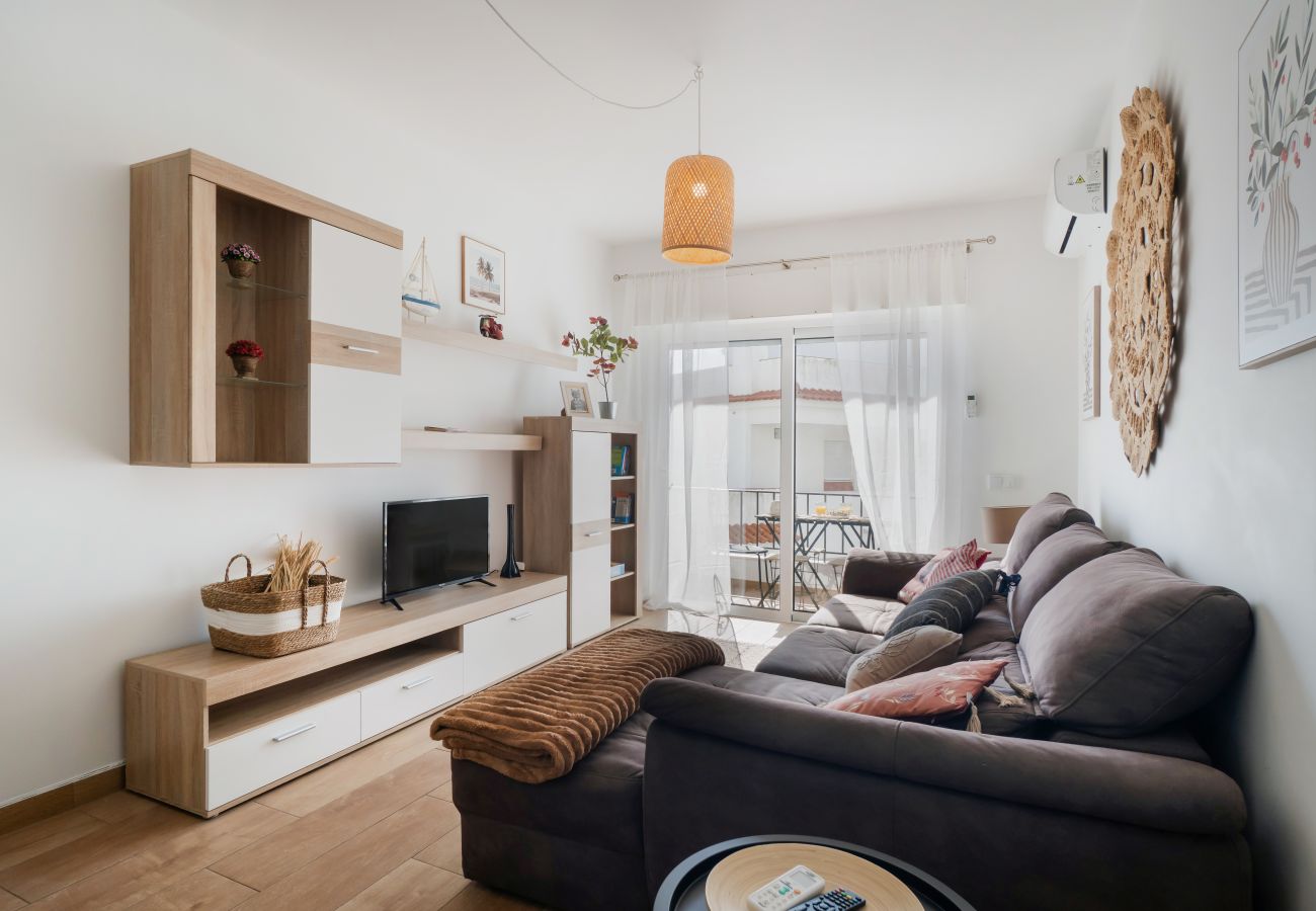 Apartment in Albufeira - Boat 3 Apt OCV – Steps from beach (100m) and Pool