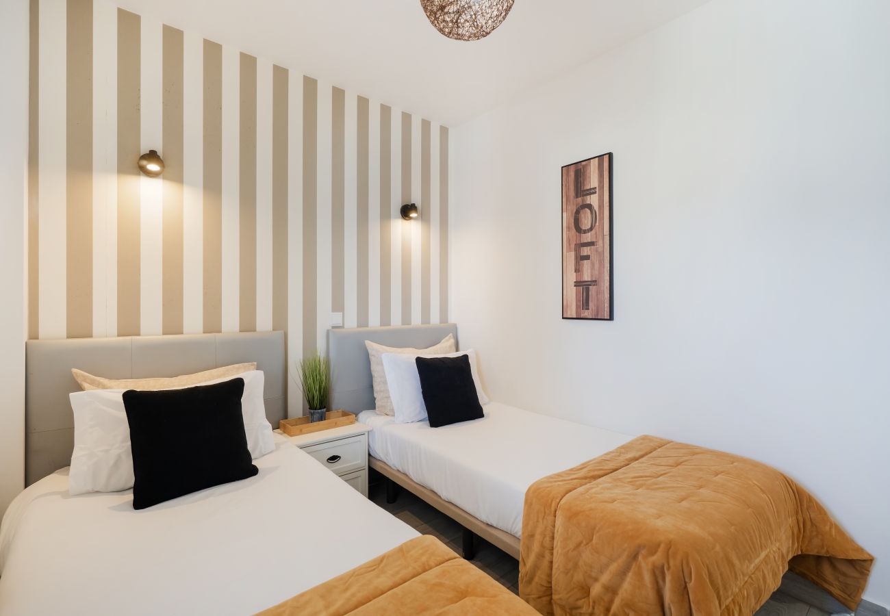 Apartment in Albufeira - Boat 4 Apt OCV – Near the Beach (100m) with Pool