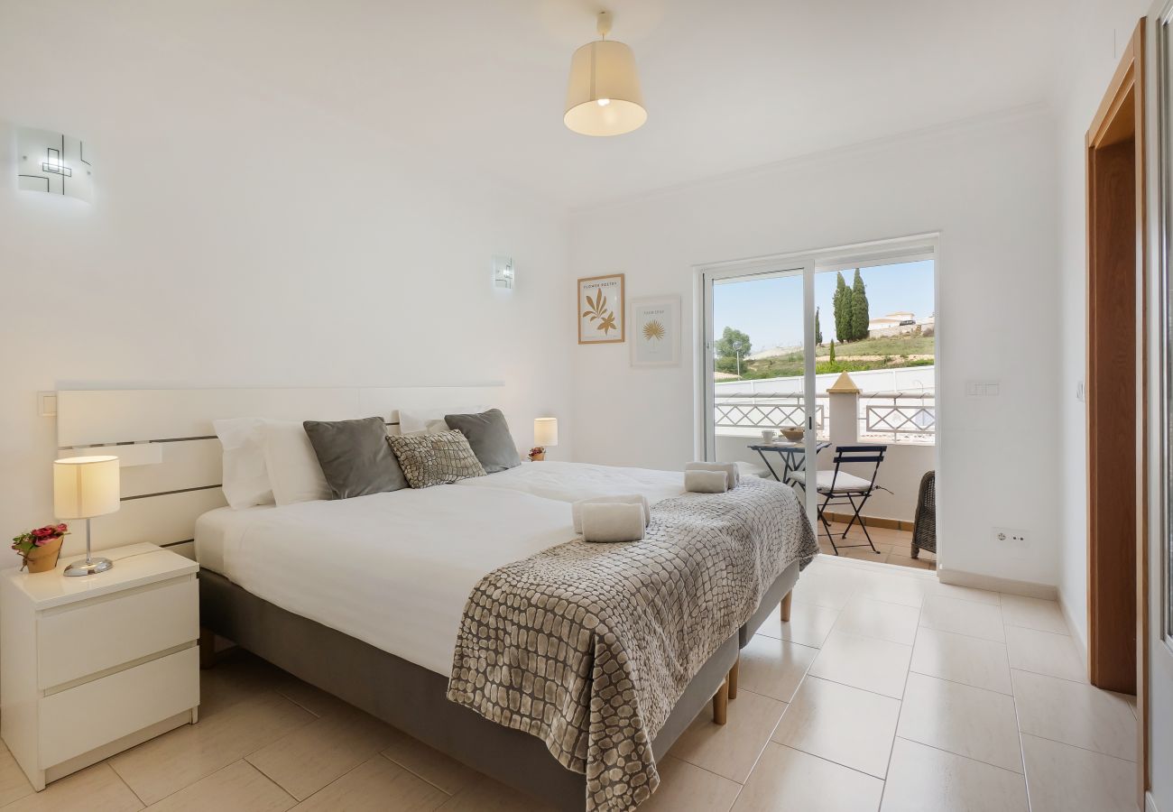 Villa in Albufeira - NEW 2026! Sunny Terrace House | BBQ, Pool & Relax
