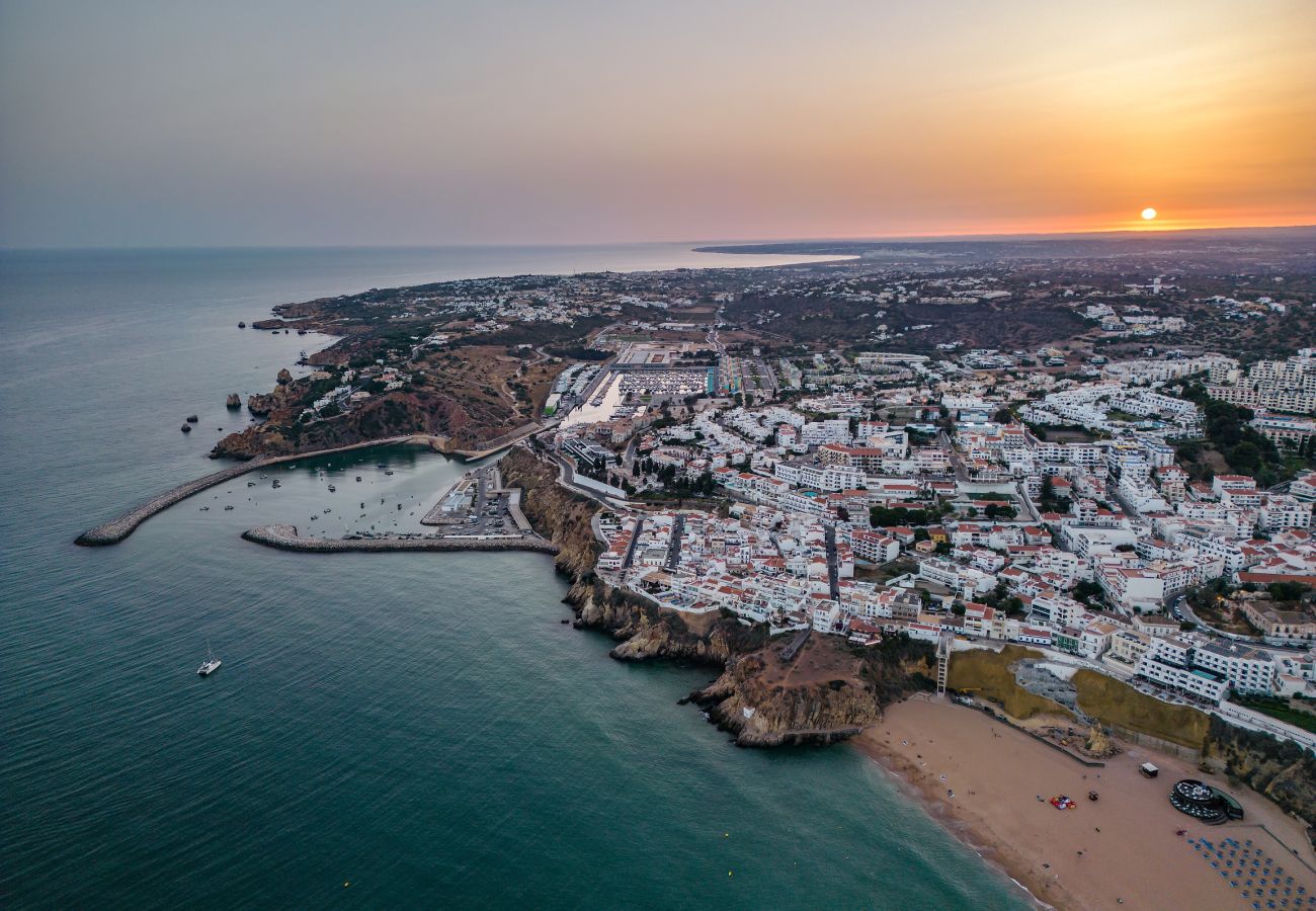 Villa in Albufeira - NEW 2026! Sunny Terrace House | BBQ, Pool & Relax