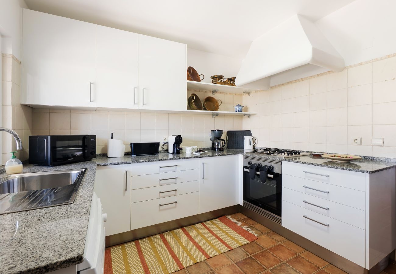 Villa in Armação de Pêra - New Listing | Exclusive Ocean View Villa | 2Min to Beach
